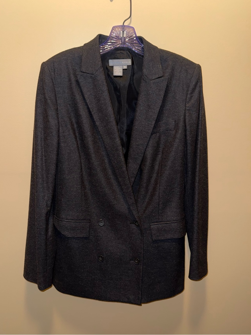 Tailored Women's Double-Breasted Blazer - Dark Charcoal